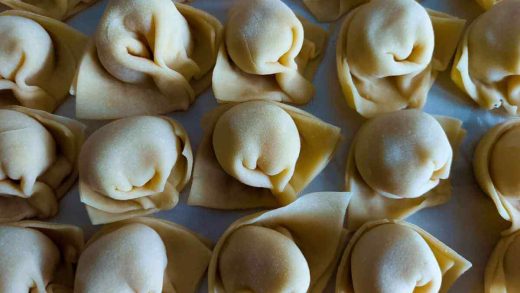 pasta-cappelletti-tipici-della-romagna